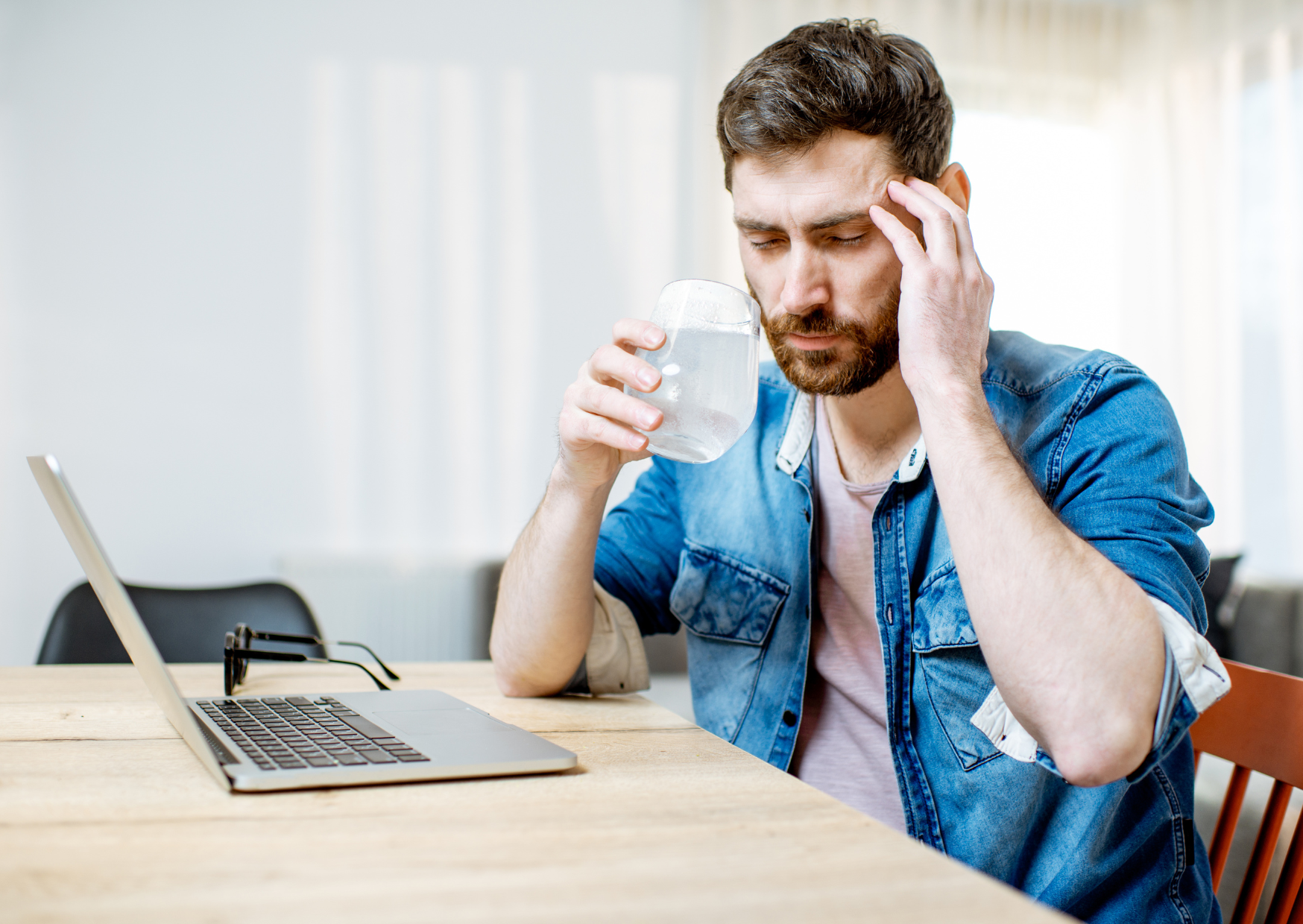 homme mal à la têt comprimé 